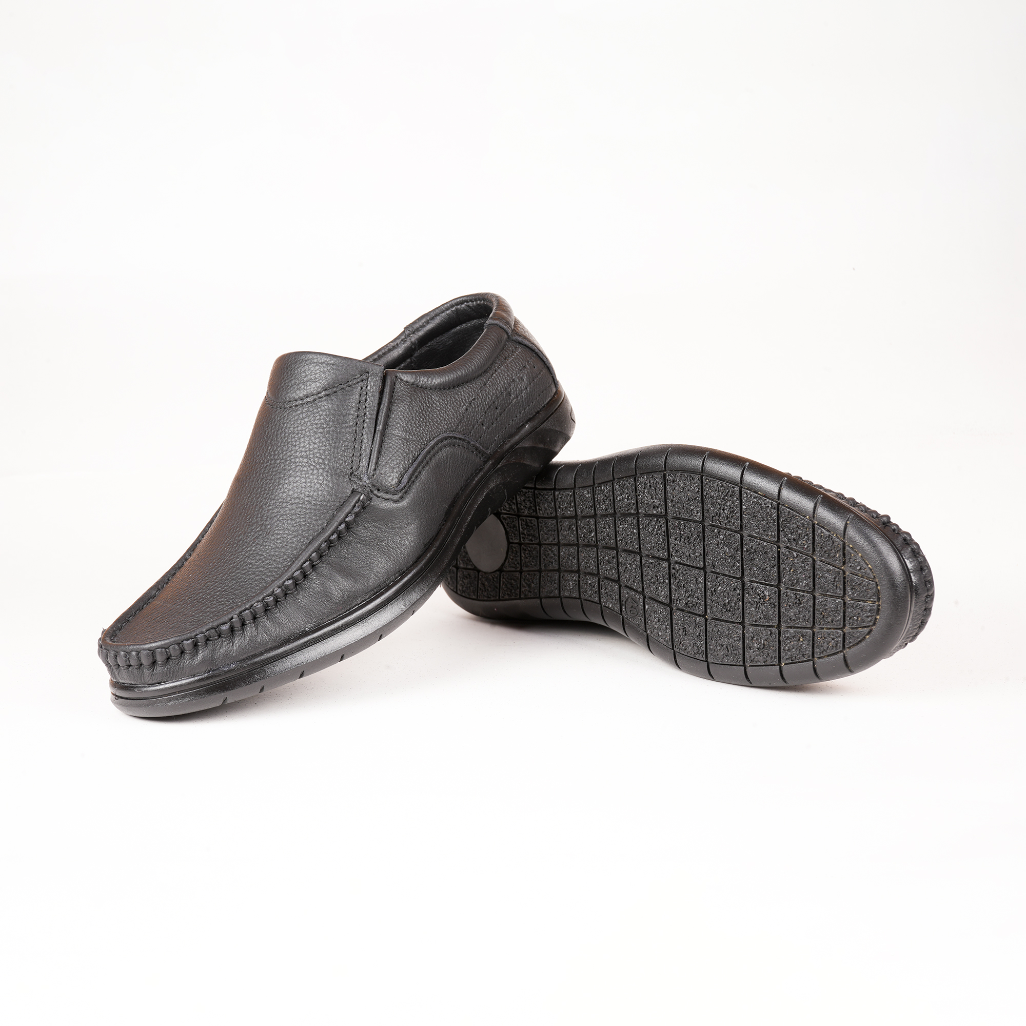Run Shoes Black Leather Slip-on Loafers for Men (3041) - Image 5